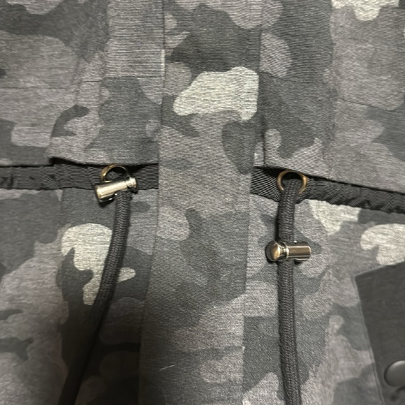 Cabi Camo ATC Camo Jacket full zip - Picture 7 of 9